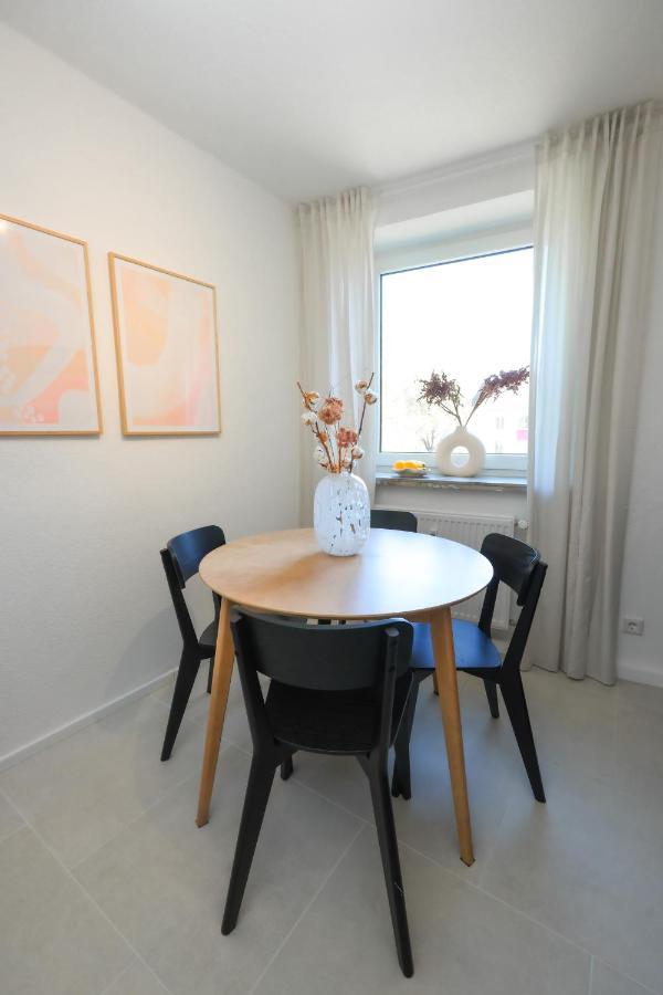 80Qm Luxurioese Designerwohnung Im Herzen Bochums ภายนอก รูปภาพ